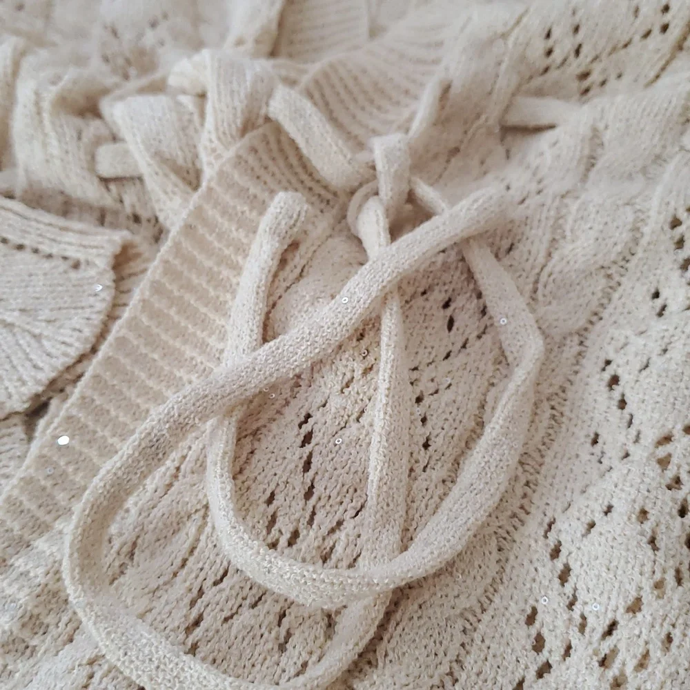 NKN Nekane Ecru Beige Sequin Knit Drawstring Waist Cardigan Small/Medium NWT